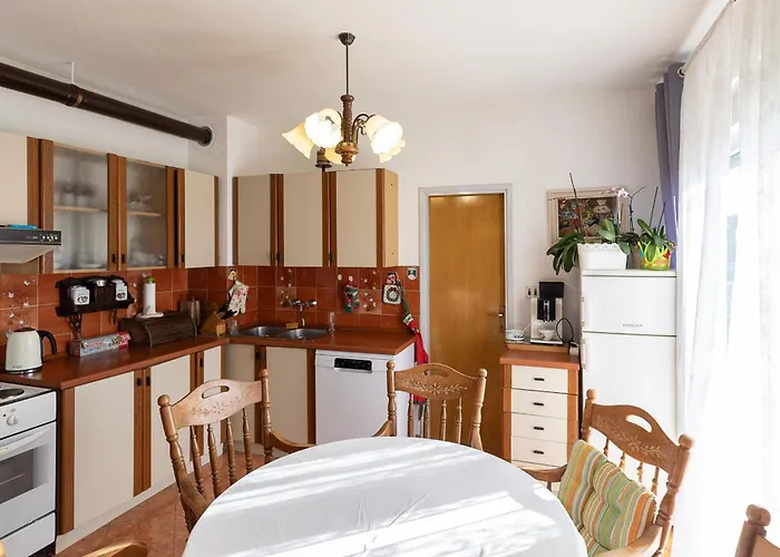 Apartamento Tinka, No 12 *