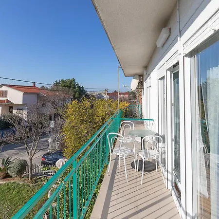 Apartment Tinka, No 12 *