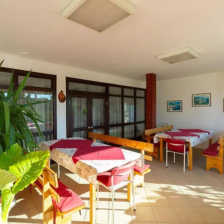 Apartment Tinka, No 12 Starigrad Paklenica
